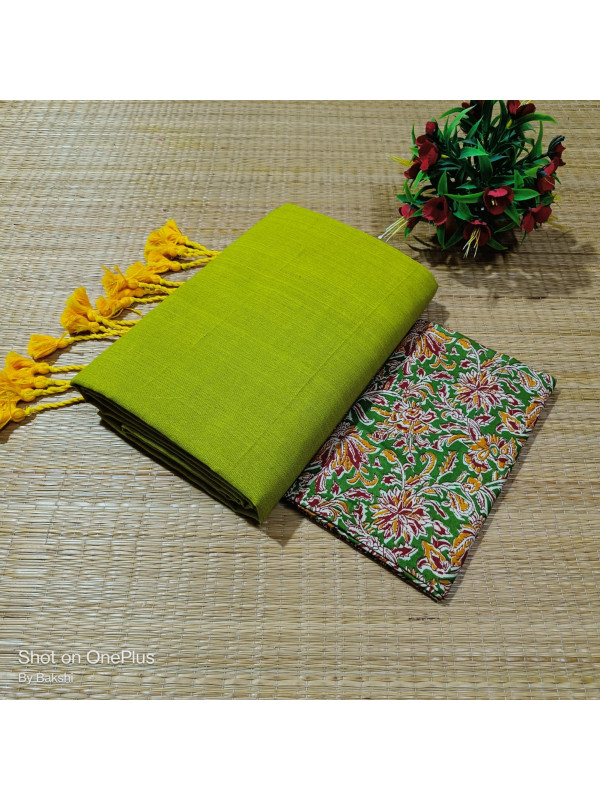 Plain khadi with Blouse Plain khadi with Blouse